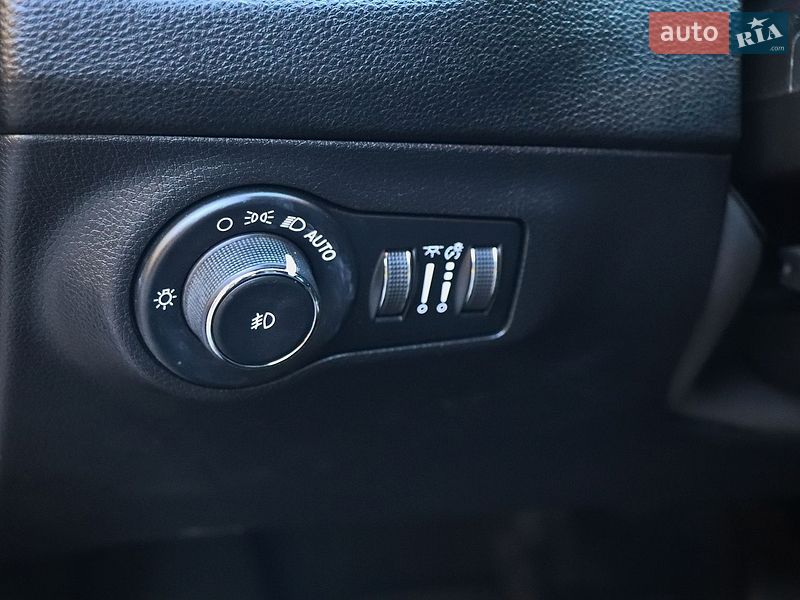 Внедорожник / Кроссовер Jeep Compass 2019 в Кременчуге