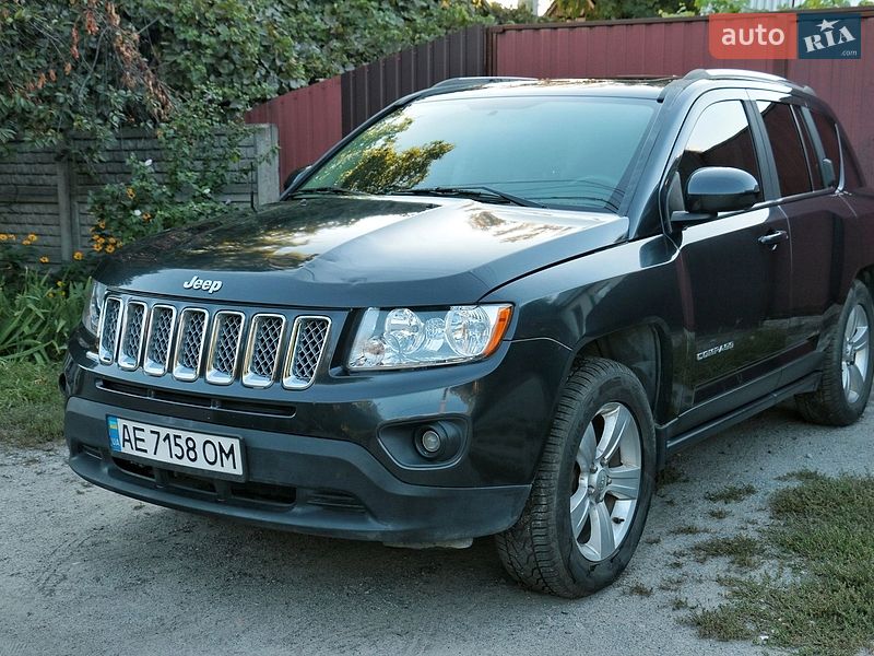 Позашляховик / Кросовер Jeep Compass 2015 в Дніпрі фото 4 Позашляховик / Кросовер Jeep Compass 2015 в Дніпрі