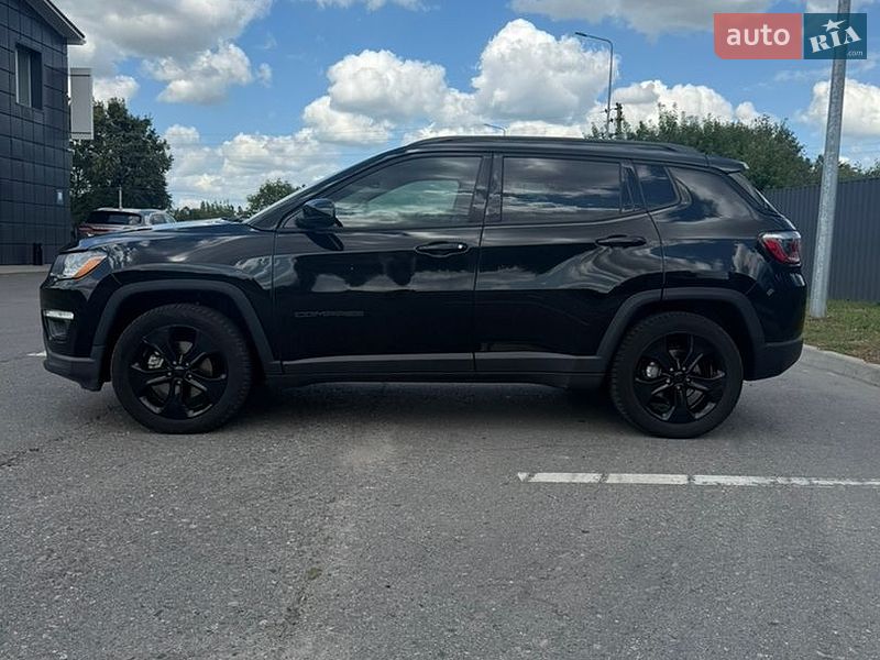 Внедорожник / Кроссовер Jeep Compass 2020 в Ромнах