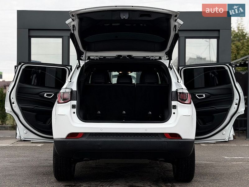Внедорожник / Кроссовер Jeep Compass 2024 в Кременчуге