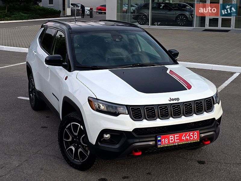 Внедорожник / Кроссовер Jeep Compass 2024 в Полтаве