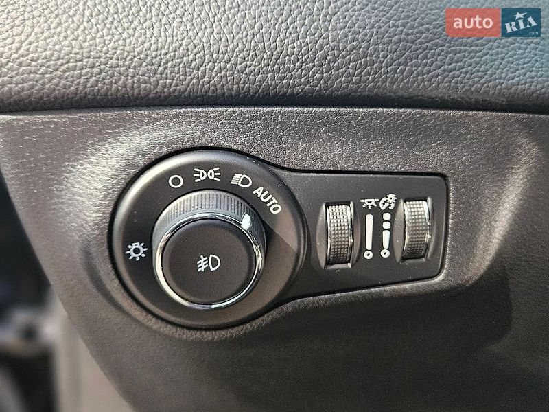 Внедорожник / Кроссовер Jeep Compass 2018 в Ахтырке