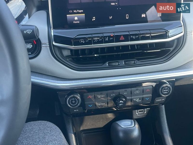 Позашляховик / Кросовер Jeep Compass 2024 в Рівному