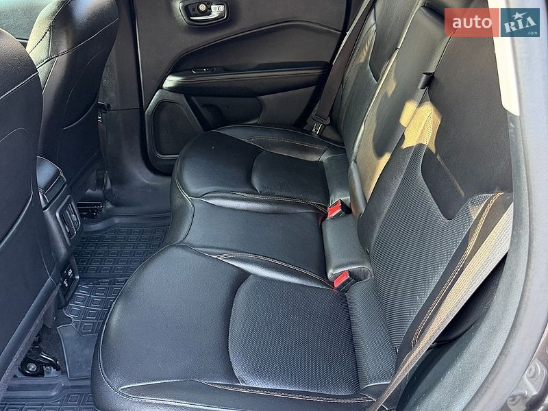 Внедорожник / Кроссовер Jeep Compass 2020 в Харькове
