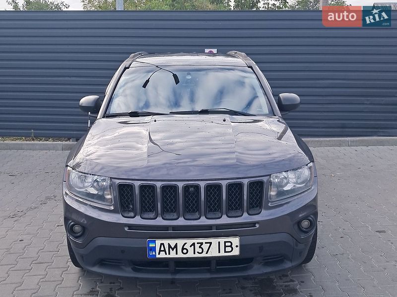 Внедорожник / Кроссовер Jeep Compass 2015 в Житомире
