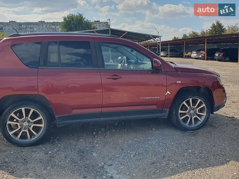Позашляховик / Кросовер Jeep Compass 2013 в Запоріжжі