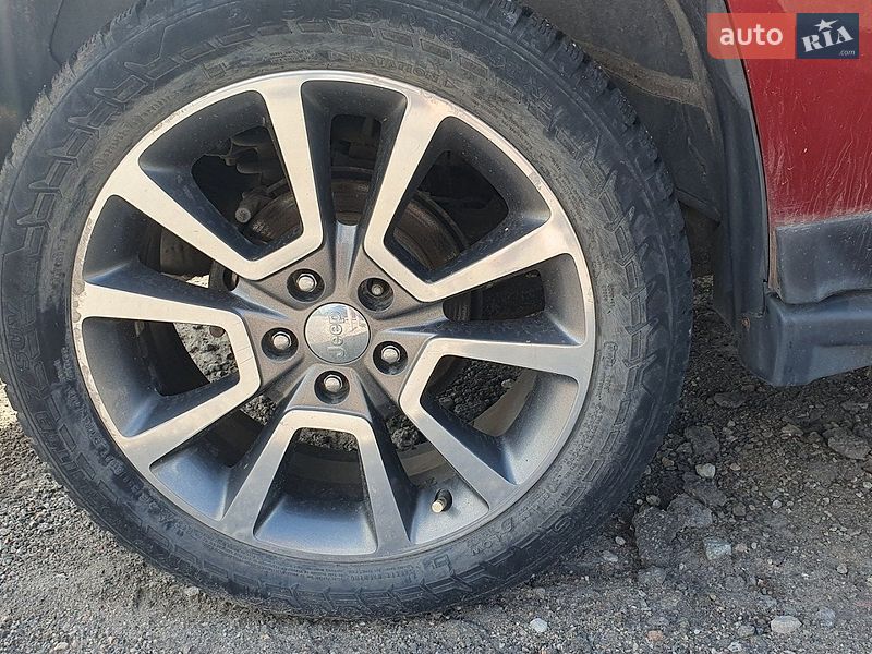 Позашляховик / Кросовер Jeep Compass 2013 в Запоріжжі
