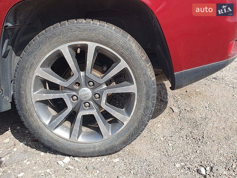 Позашляховик / Кросовер Jeep Compass 2013 в Запоріжжі