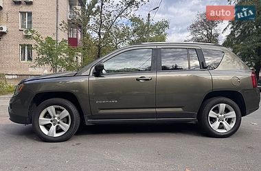 Внедорожник / Кроссовер Jeep Compass 2015 в Киеве