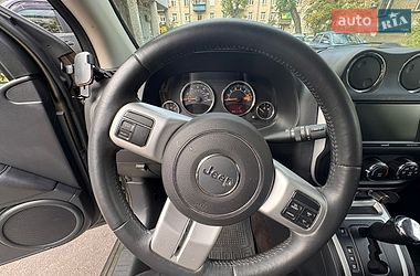 Внедорожник / Кроссовер Jeep Compass 2015 в Киеве