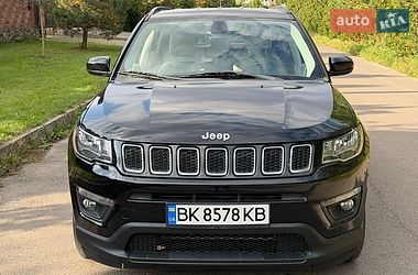 Позашляховик / Кросовер Jeep Compass 2017 в Рівному
