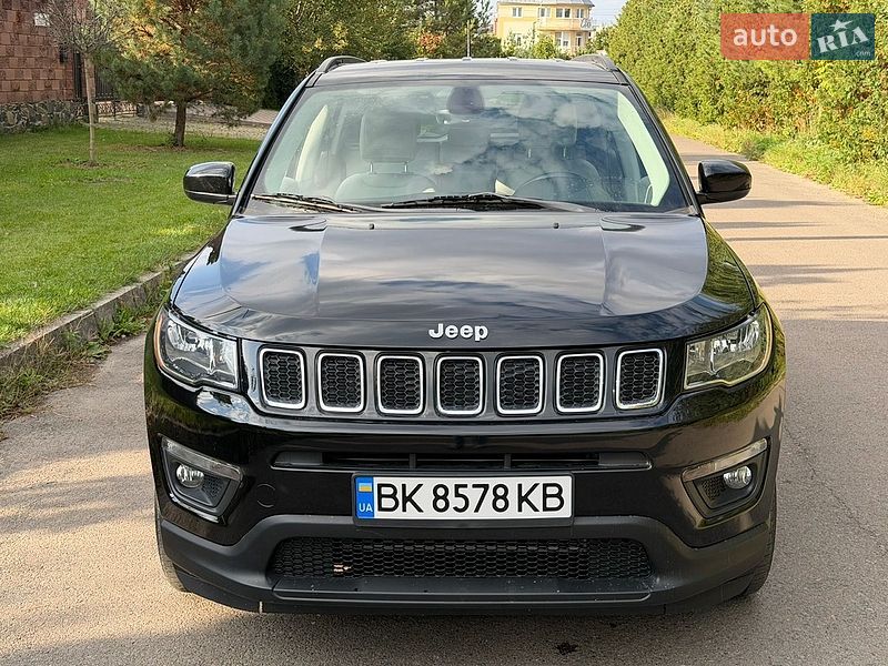 Позашляховик / Кросовер Jeep Compass 2017 в Рівному