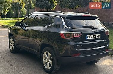 Позашляховик / Кросовер Jeep Compass 2017 в Рівному