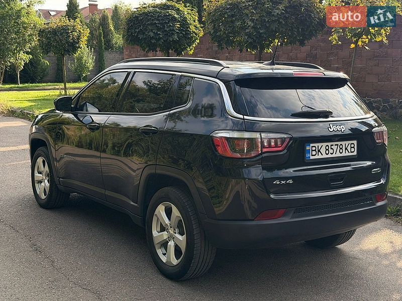 Позашляховик / Кросовер Jeep Compass 2017 в Рівному