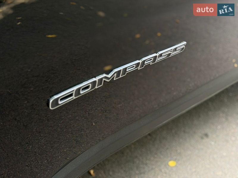 Позашляховик / Кросовер Jeep Compass 2017 в Рівному