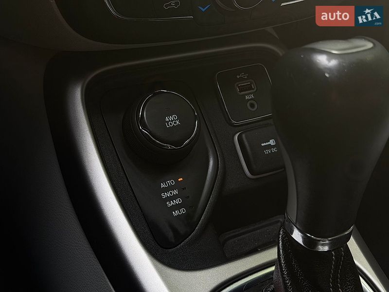 Позашляховик / Кросовер Jeep Compass 2017 в Рівному