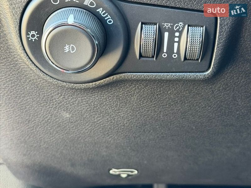 Позашляховик / Кросовер Jeep Compass 2024 в Стрию
