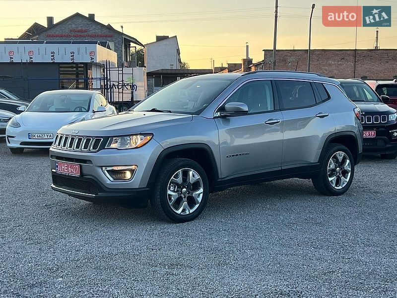 Позашляховик / Кросовер Jeep Compass 2020 в Рівному