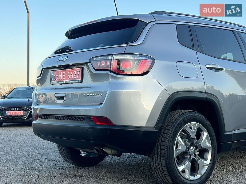 Позашляховик / Кросовер Jeep Compass 2020 в Рівному