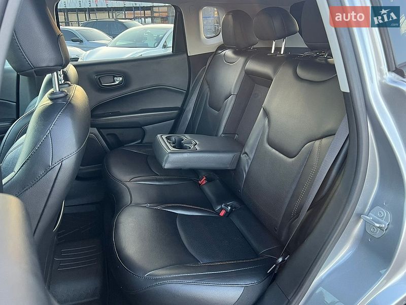 Позашляховик / Кросовер Jeep Compass 2020 в Рівному