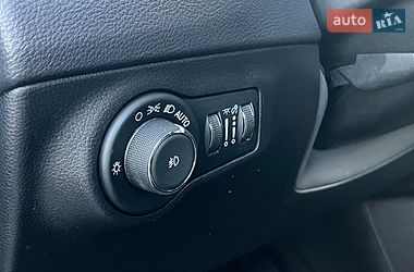 Позашляховик / Кросовер Jeep Compass 2020 в Рівному