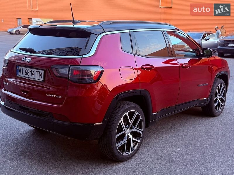 Внедорожник / Кроссовер Jeep Compass 2024 в Киеве