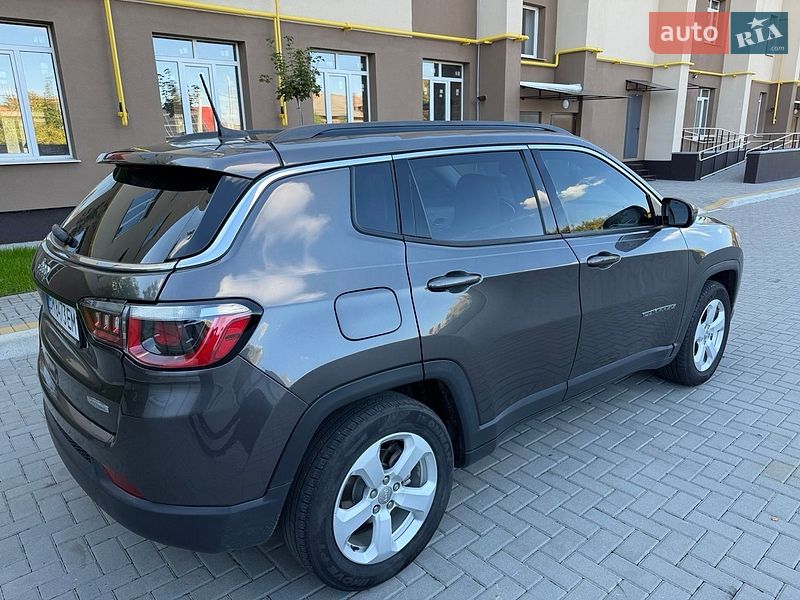 Позашляховик / Кросовер Jeep Compass 2017 в Ромнах фото 8 Позашляховик / Кросовер Jeep Compass 2017 в Ромнах