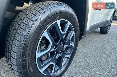 Внедорожник / Кроссовер Jeep Compass 2018 в Киеве
