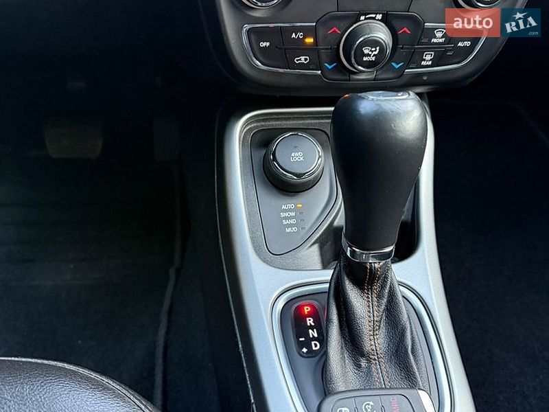 Позашляховик / Кросовер Jeep Compass 2020 в Ромнах