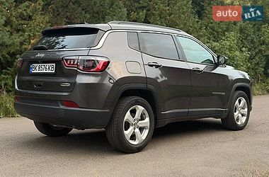 Позашляховик / Кросовер Jeep Compass 2021 в Рівному