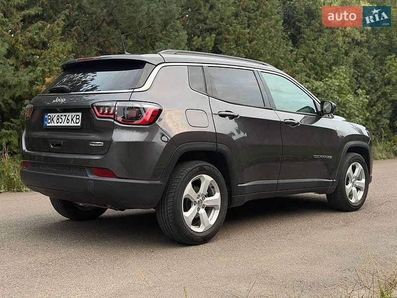 Позашляховик / Кросовер Jeep Compass 2021 в Рівному