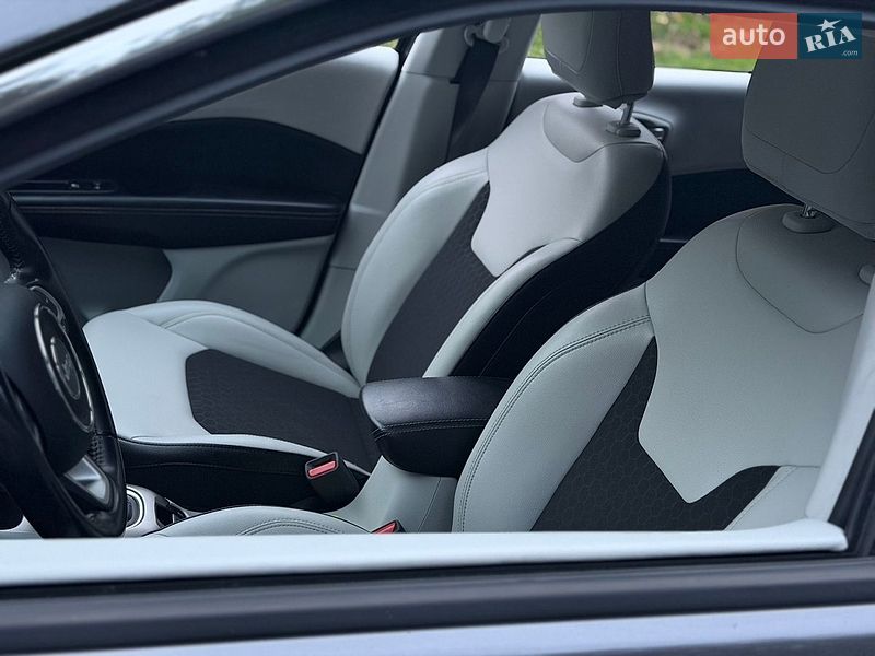 Позашляховик / Кросовер Jeep Compass 2021 в Рівному