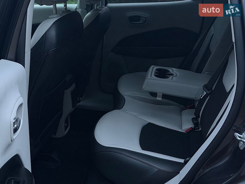 Позашляховик / Кросовер Jeep Compass 2021 в Рівному