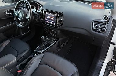 Внедорожник / Кроссовер Jeep Compass 2019 в Киеве
