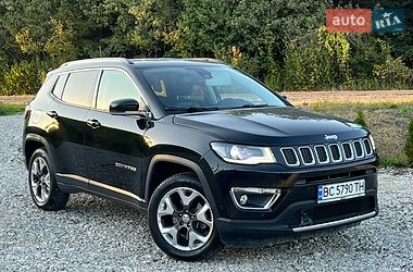 Внедорожник / Кроссовер Jeep Compass 2019 в Новояворовске