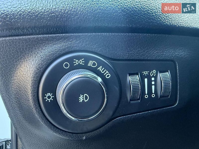 Позашляховик / Кросовер Jeep Compass 2019 в Вишгороді