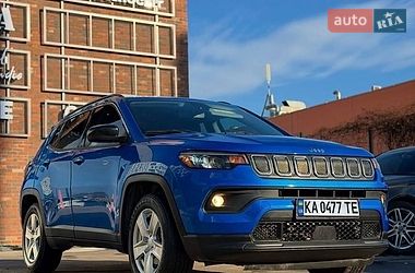Внедорожник / Кроссовер Jeep Compass 2022 в Киеве