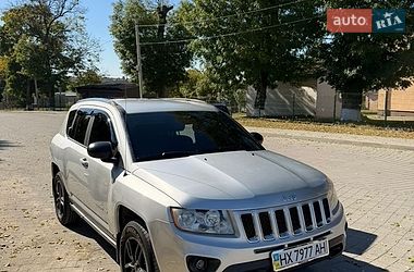 Внедорожник / Кроссовер Jeep Compass 2012 в Городке Внедорожник / Кроссовер Jeep Compass 2012 в Городке