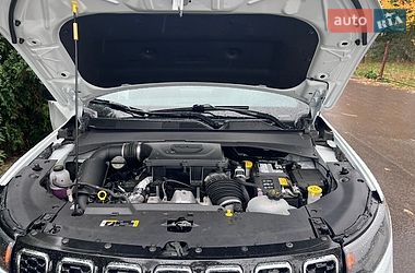 Позашляховик / Кросовер Jeep Compass 2024 в Івано-Франківську