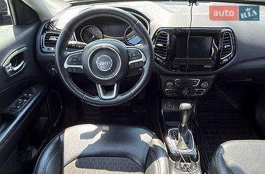 Внедорожник / Кроссовер Jeep Compass 2018 в Киеве