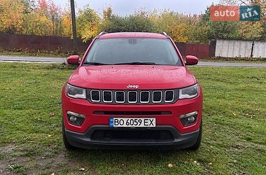 Позашляховик / Кросовер Jeep Compass 2017 в Чернівцях