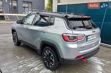 Внедорожник / Кроссовер Jeep Compass 2021 в Киеве