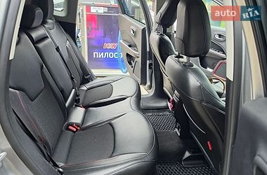 Внедорожник / Кроссовер Jeep Compass 2021 в Киеве