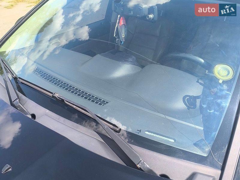 Внедорожник / Кроссовер Jeep Compass 2011 в Корсуне-Шевченковском