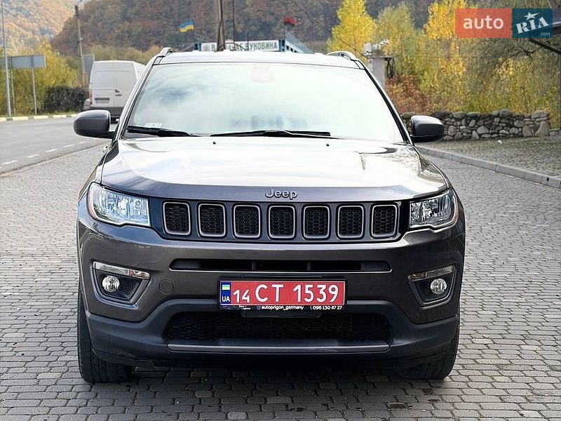 Внедорожник / Кроссовер Jeep Compass 2020 в Кутах