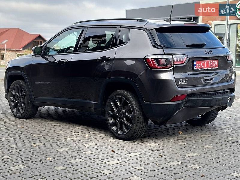 Внедорожник / Кроссовер Jeep Compass 2020 в Кутах