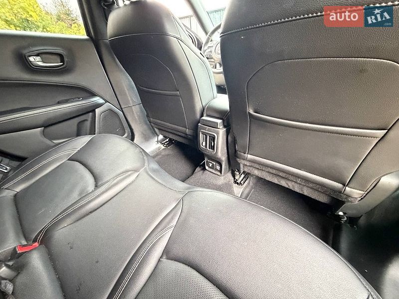Внедорожник / Кроссовер Jeep Compass 2020 в Кутах