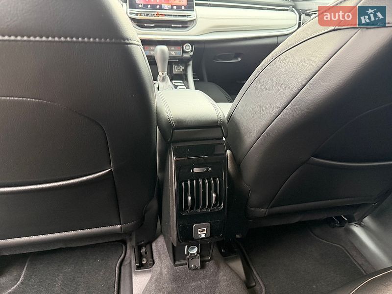Внедорожник / Кроссовер Jeep Compass 2023 в Киеве