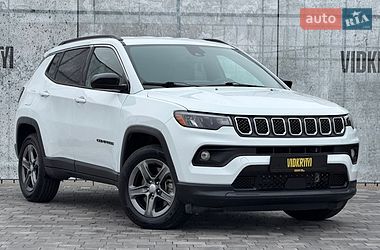 Внедорожник / Кроссовер Jeep Compass 2023 в Киеве