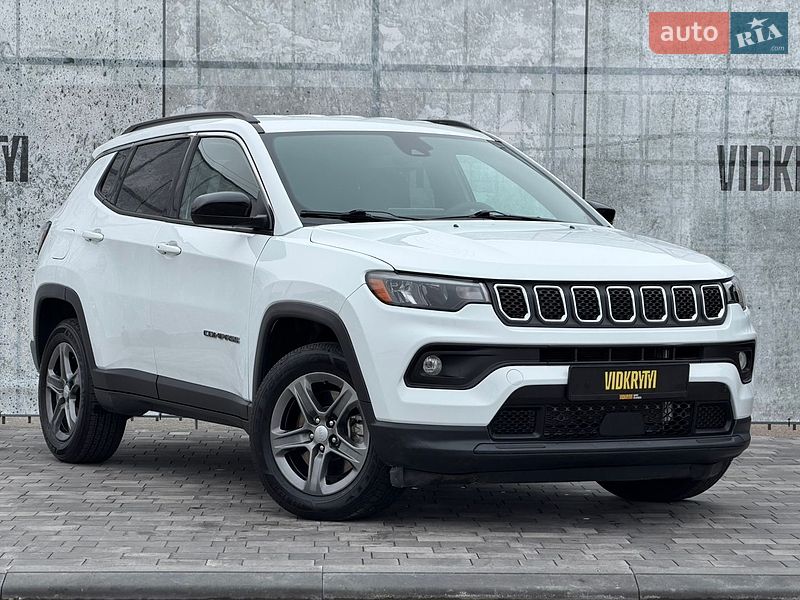 Внедорожник / Кроссовер Jeep Compass 2023 в Киеве